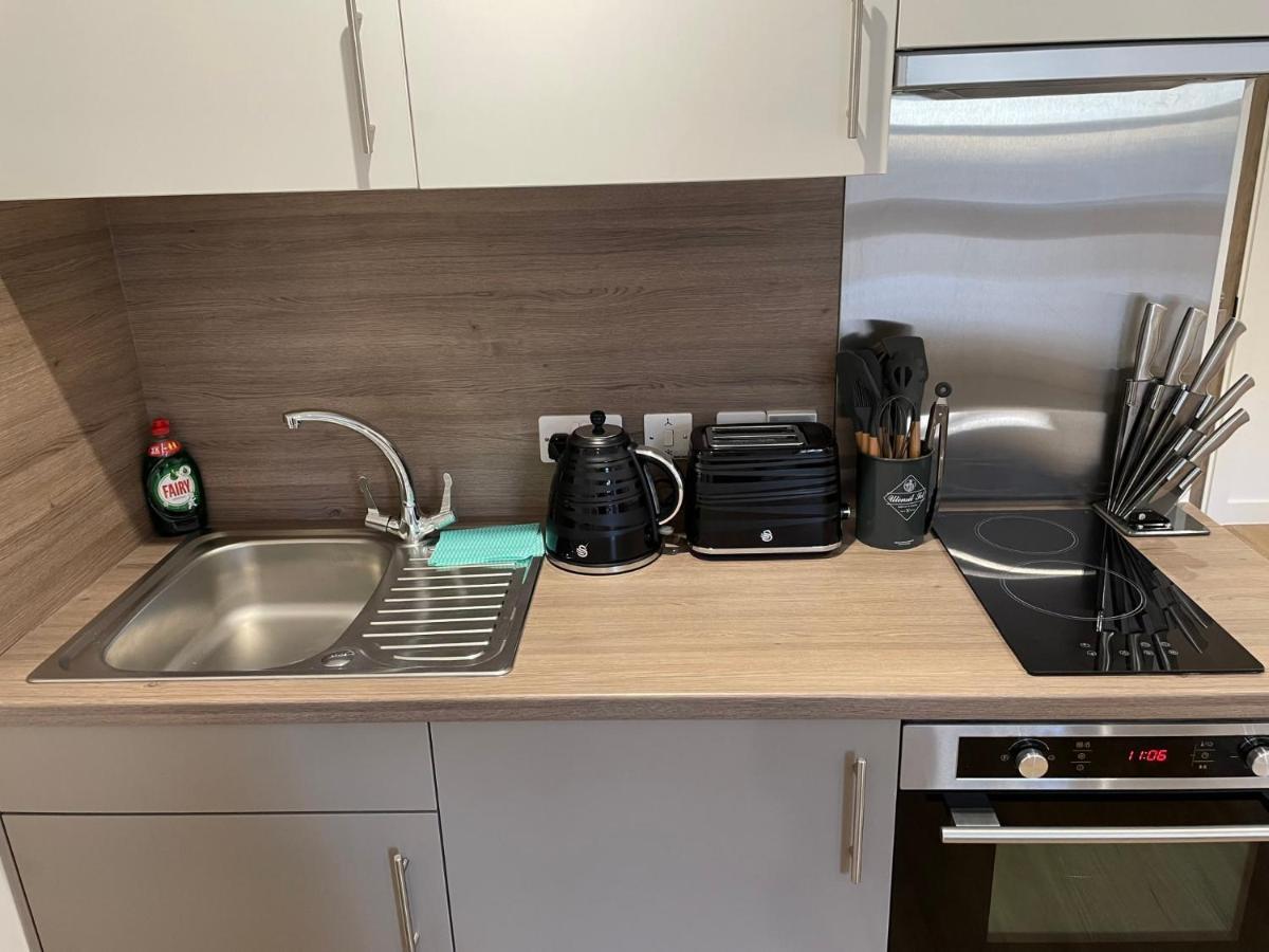 Chic Apartments And Studios At The Point In Aberdeen Ngoại thất bức ảnh
