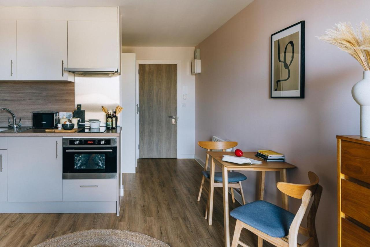 Chic Apartments And Studios At The Point In Aberdeen Ngoại thất bức ảnh