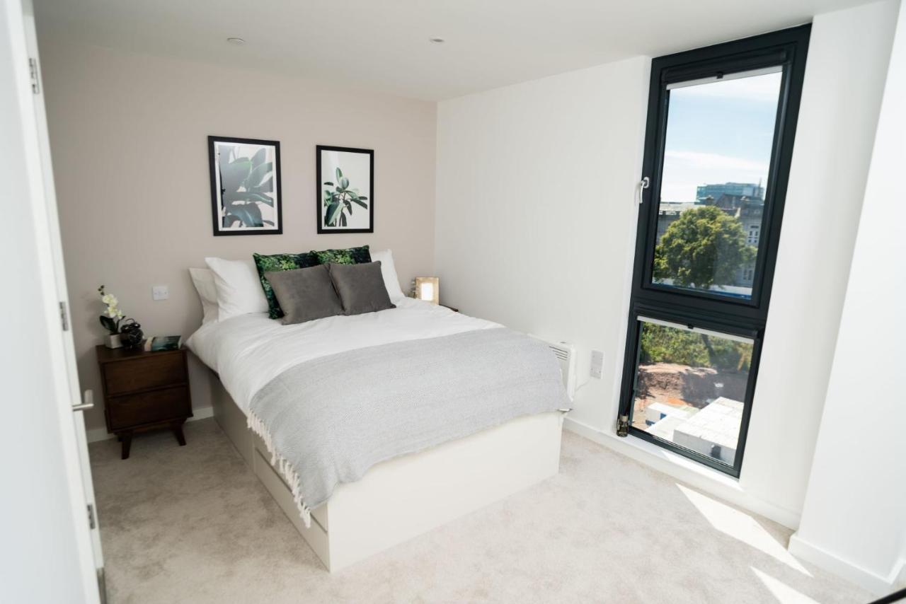 Chic Apartments And Studios At The Point In Aberdeen Ngoại thất bức ảnh