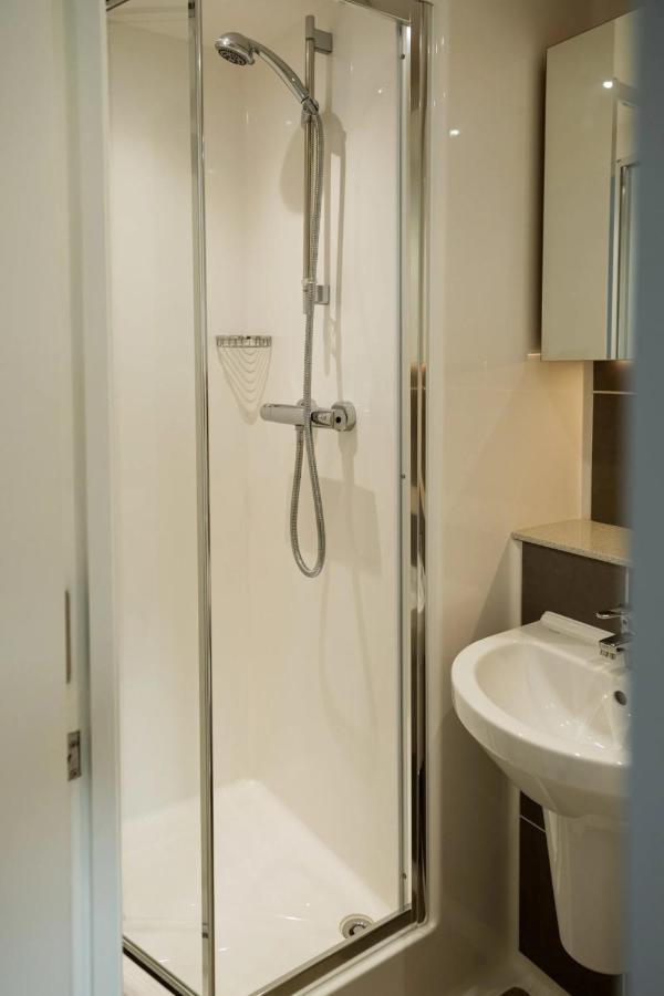 Chic Apartments And Studios At The Point In Aberdeen Ngoại thất bức ảnh