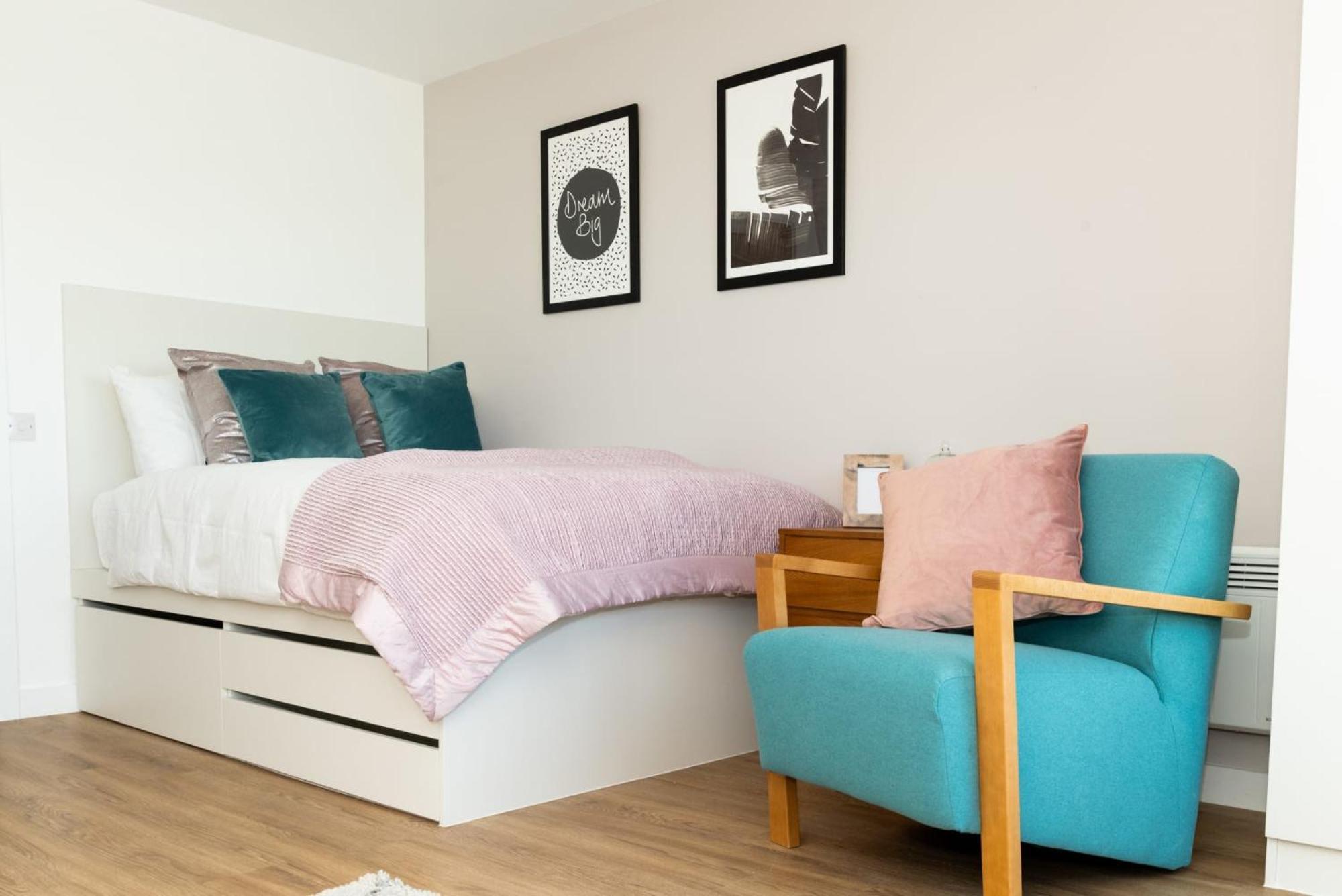 Chic Apartments And Studios At The Point In Aberdeen Ngoại thất bức ảnh